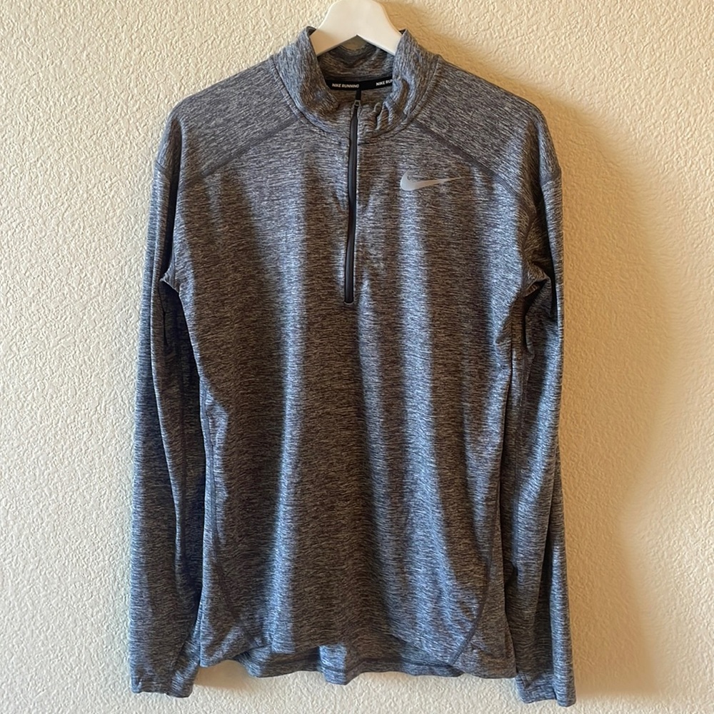 NIKE RUNNING DRYFIT QZ Small